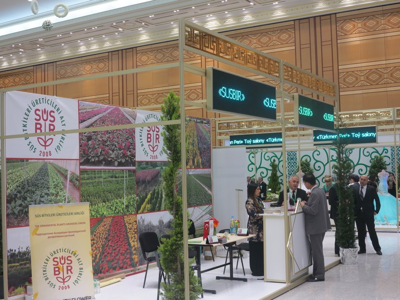 turkmen flower stand6