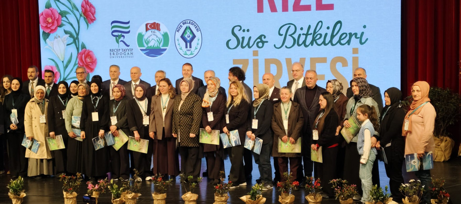 RİZE SÜS BİTKİLERİ ZİRVESİ 
