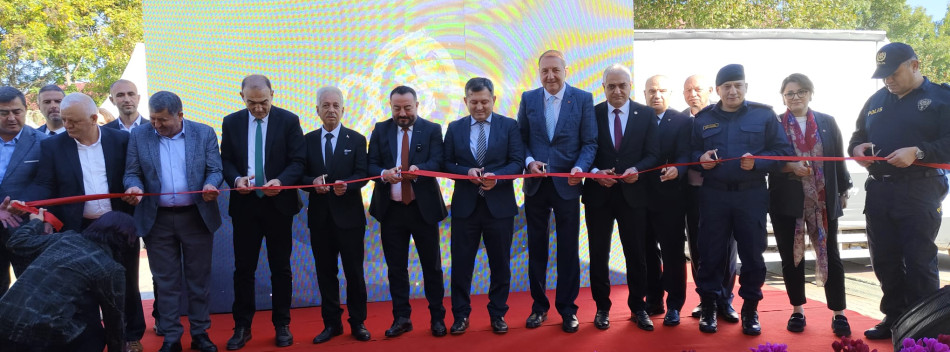 ÖDEMİŞ SÜS BİTKİLERİ VE FİDANCILIK SERGİSİ AÇILIŞI YAPILDI